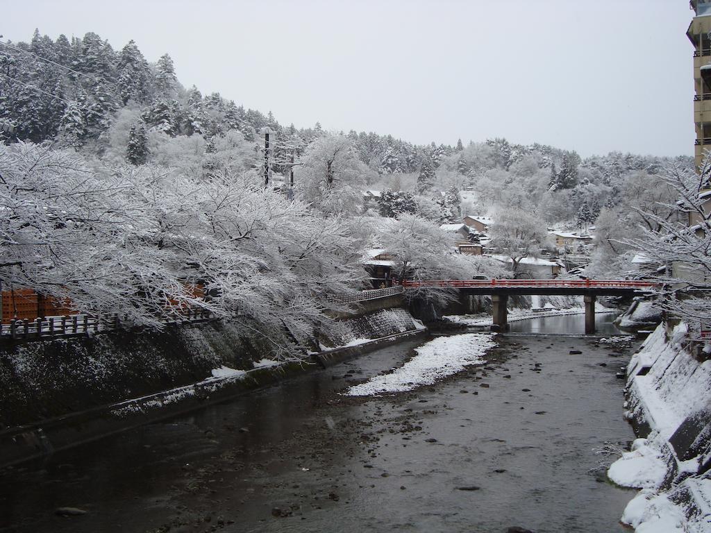 Hida Takayama Hodakaso Yamano Iori Buitenkant foto